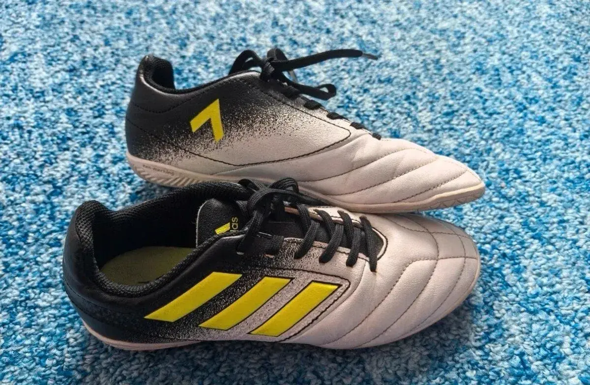 Halovky Adidas veľkosť 37.