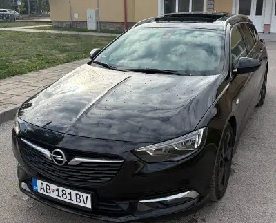 Opel Insignia – 2018, 207 000 km