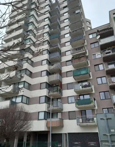 Prenájom garážové státie Jégeho 16 ul. Ružinov