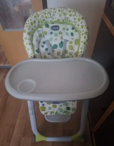 Detská jedálenská stolička Chicco Polly