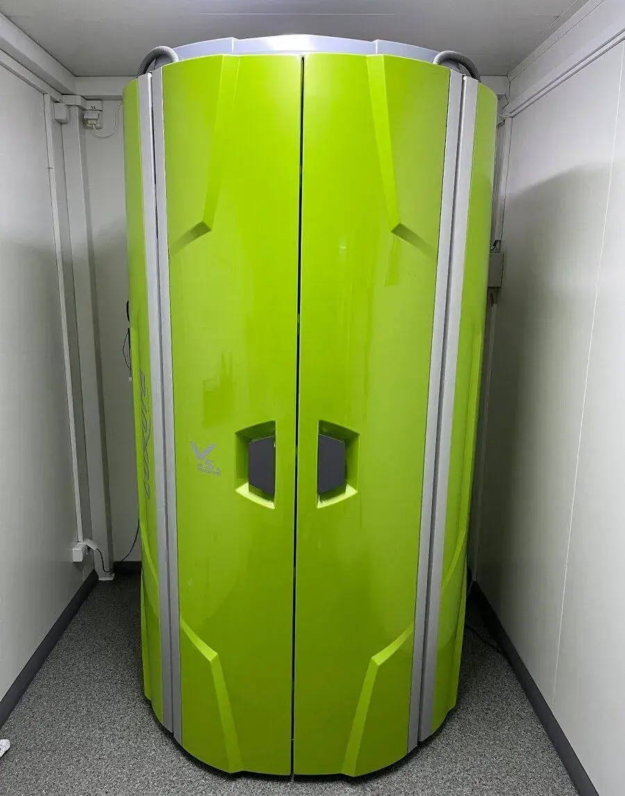 Solarium LUXURA V5 Intensive XL