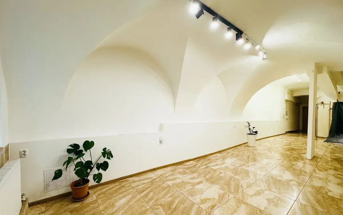 Obchodný priestor na prenájom 20 m2, centrum Žiliny