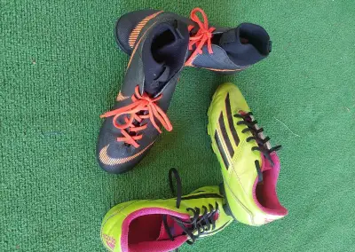 Kopačky NIKE MERCURIAL, ADIDAS