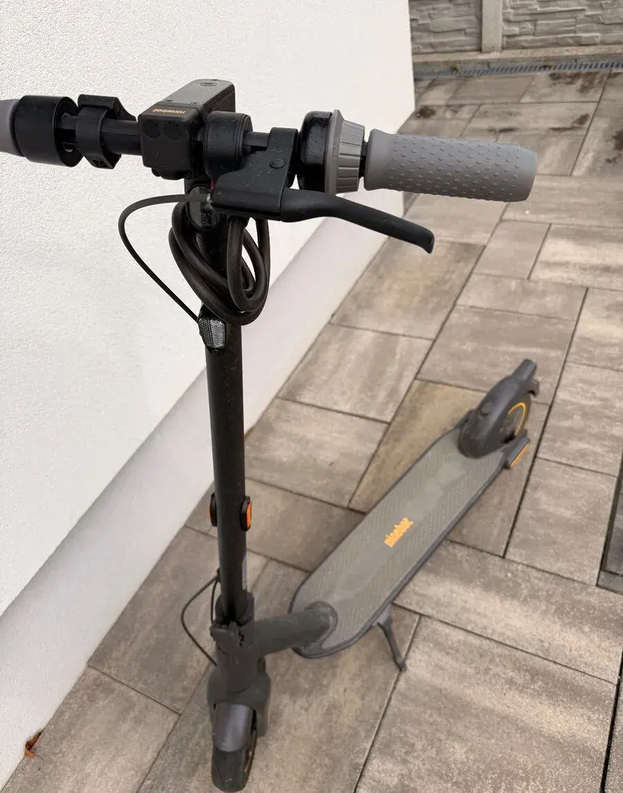 Elektrokolobežka SEGWAY - Ninebot Kickscooter MAX G30 II