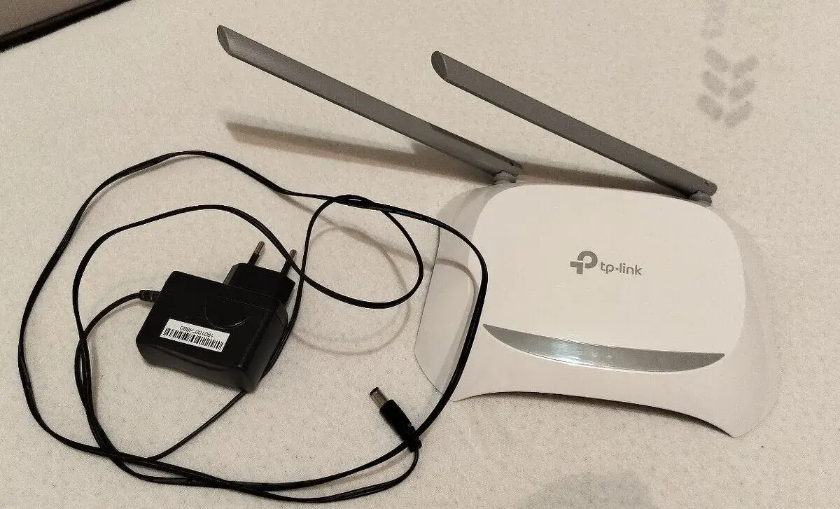 Router TP-LINK TL-WR840N