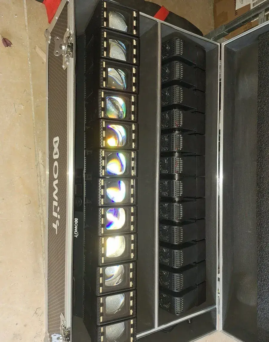 12 × 60 LED move flight bar.