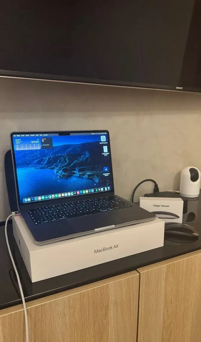 MacBook Air 13" M3 SSD 512GB
