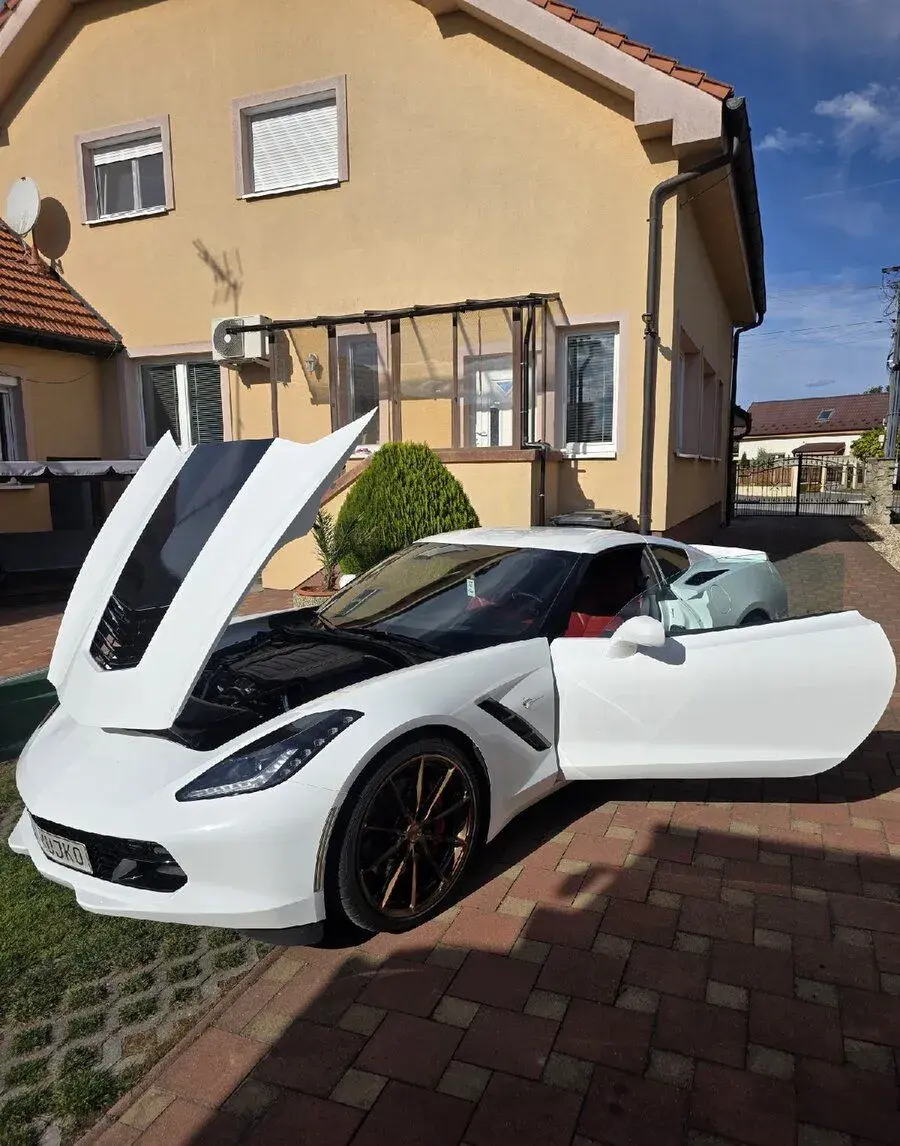 Chevrolet Corvette – 2014, 146 000 km