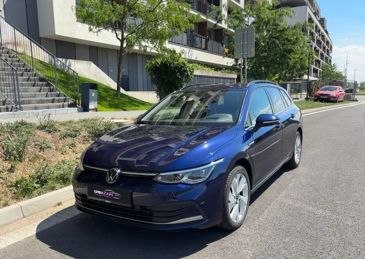 Prenájom Volkswagen Golf 8 Variant Bratislava-Okolie