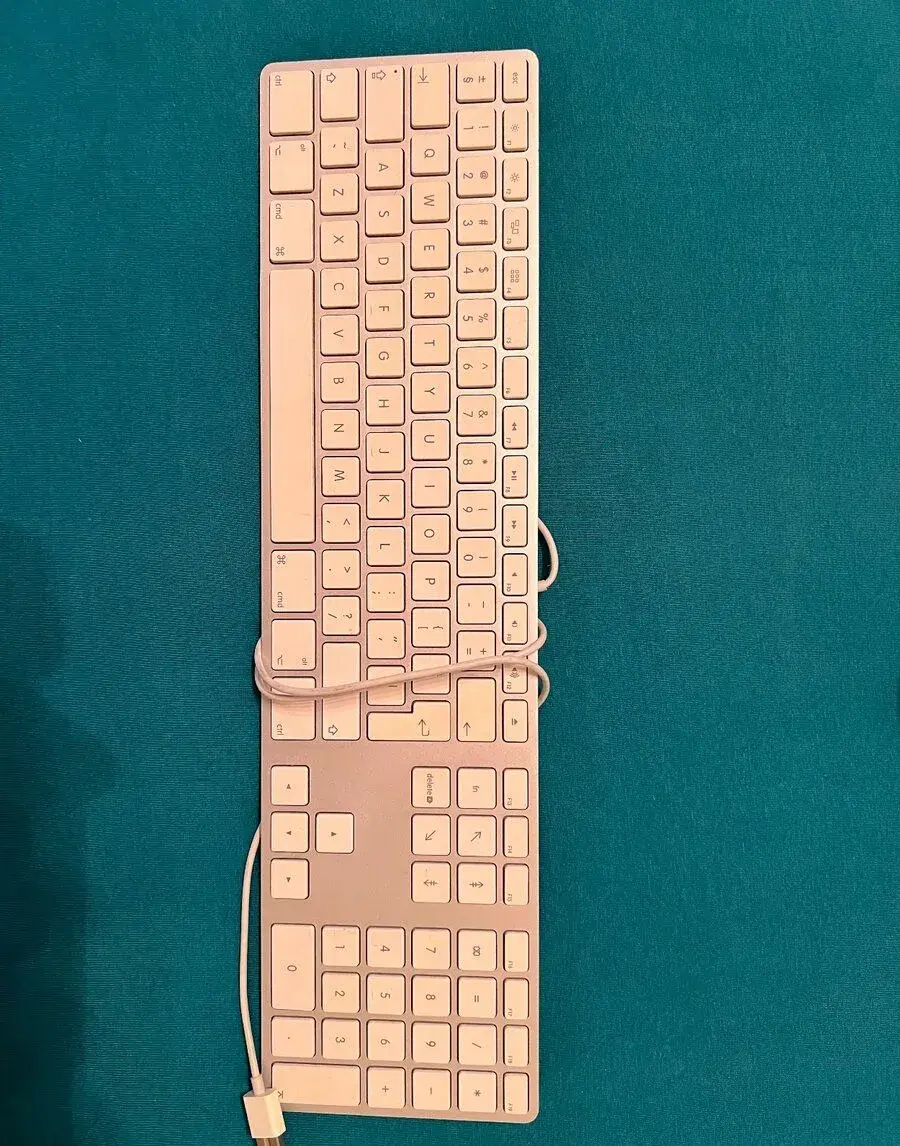 Apple klavesnica USB s numpadom