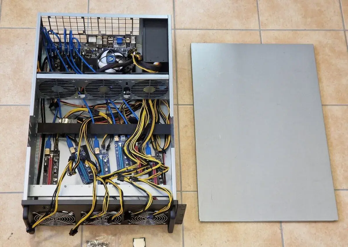 4U rack GPU server/AI/mining rig – 1800W, 8GB RAM, SSD + i5