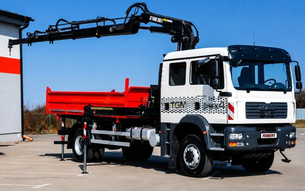 4X4 MAN TGM 18.240 TROJSTRANNÝ SKLÁPAČ HYDRAULICKÁ RUKA