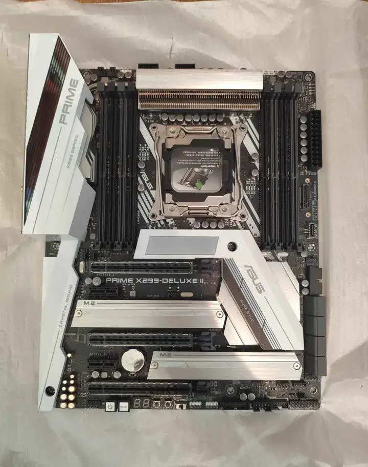 Asus Prime X299 - Deluxe II