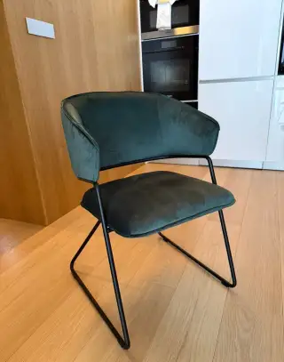 Luxusné zamatové jedálenské stoličky / kresielka
