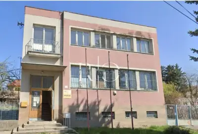 Na predaj budova s pozemkami - Veľké Ludince - okr.Levice