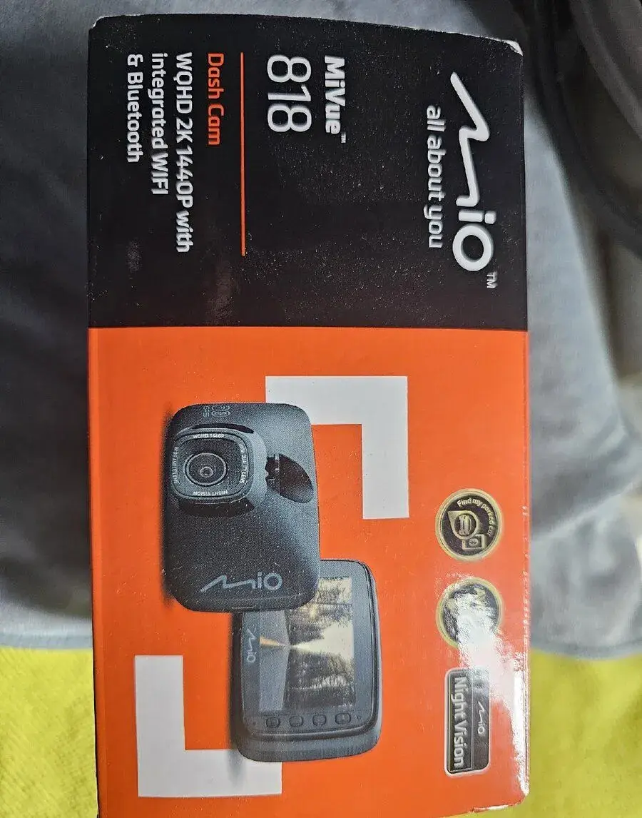 Navigacia Mio MiVue 818 WiFi GPS