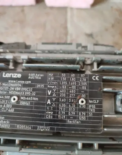 Elektromotor s prevodoukou