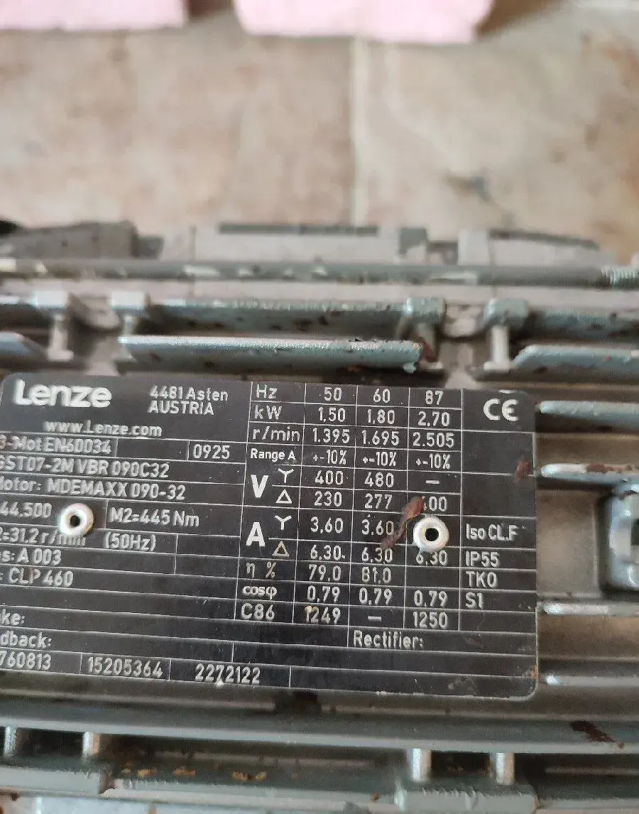 Elektromotor s prevodoukou