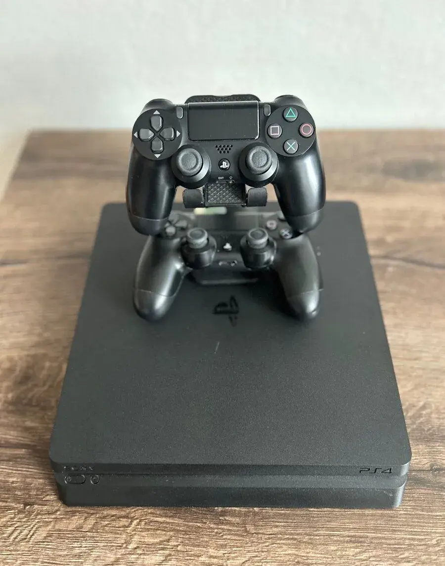Playstation 4 slim 500GB