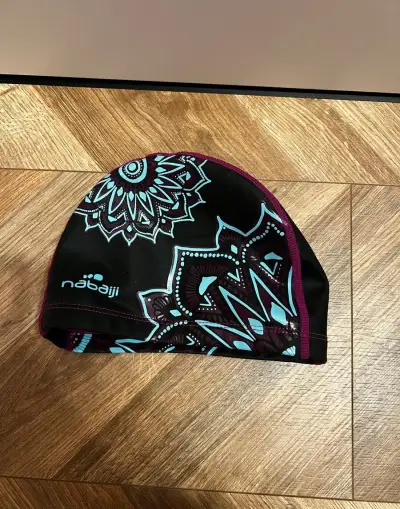 Nabaiji čiapka na plávanie