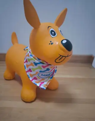 Hopsadlo žltý psík
