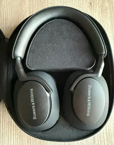 Bowers & Wilkins PX7S2e Anthracite Black