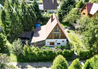 Celoročne obývateľná chata na predaj len 50m od vodnej nádrž