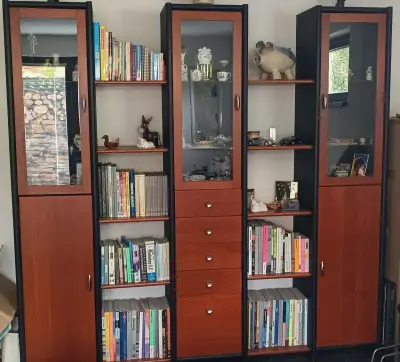 Ikea séria SUFFLÖR čerešňa + stolík so sklom