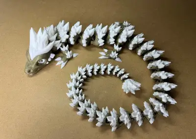 Flexibilný kryštálový drak 3D tlač