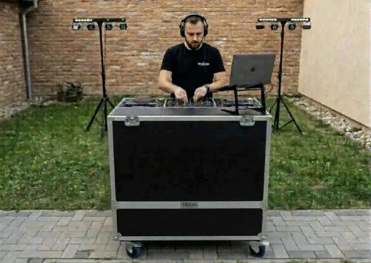 Maxi case box bedna