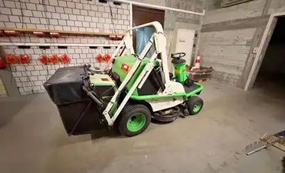 Traktorová kosačka etesia H124 D