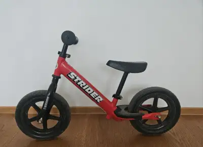 Odrážadlo Strider