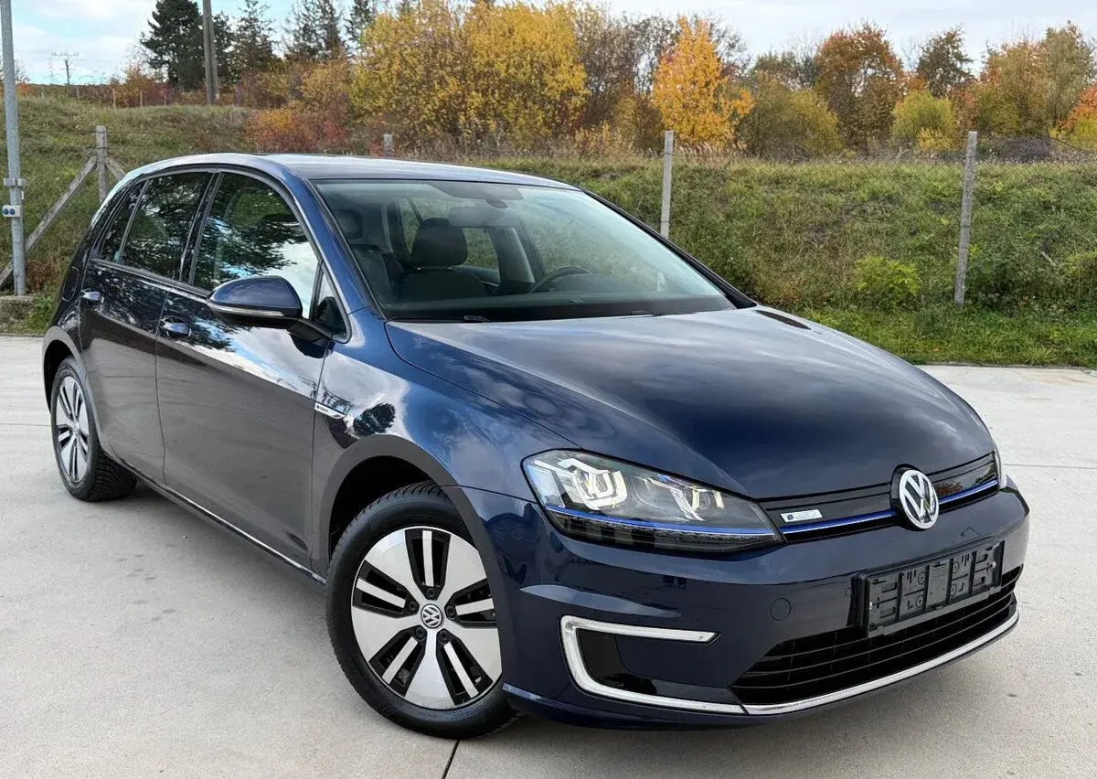 Volkswagen e-Golf – 160 km