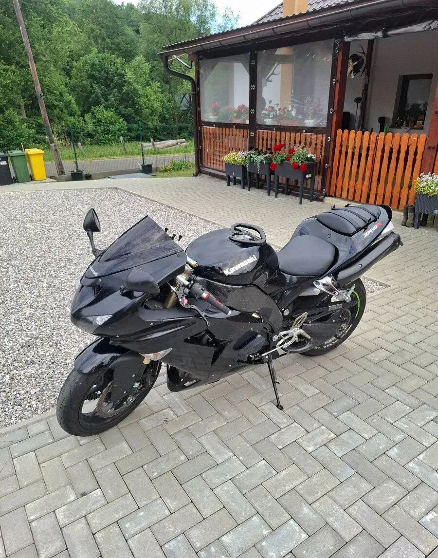 Kawasaki ninja zx10r