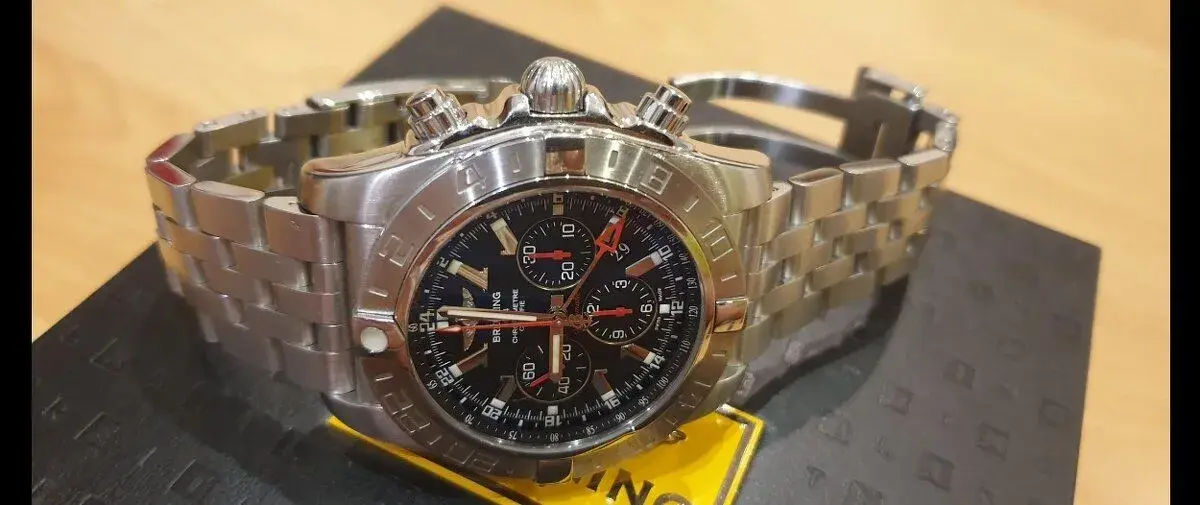 Hodinky značky BREITLING chronomat GMT 47 Limited Edi