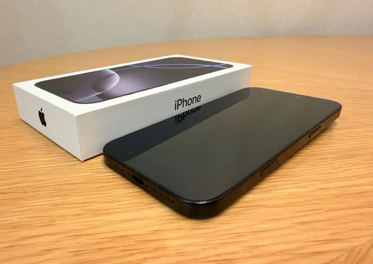 iPhone 16 Pro Max