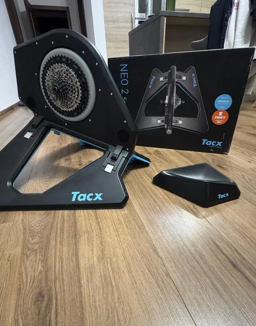 Garmin Tacx NEO 2 - smart cyklotrenažér