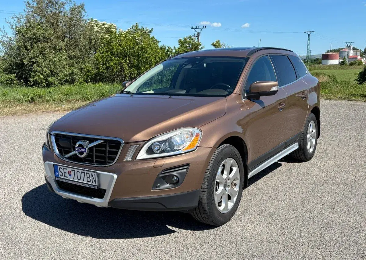 Volvo XC60 – 2009, 150 000 km