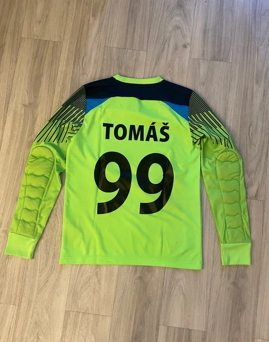 Futbalový brankarsky dres s menom Tomáš 164
