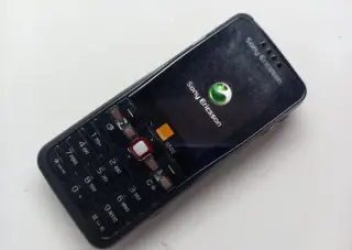SONY ERICSSON G502