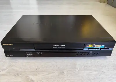 Videorekordér Panasonic NV-FJ 632 HiFi Stereo