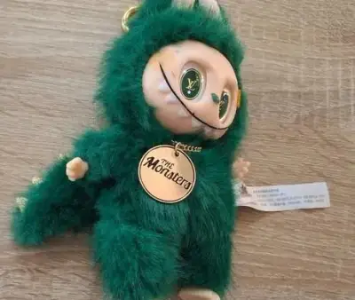 Nový plyšový Labubu Popmart Monsters dráčik Fall in Wild