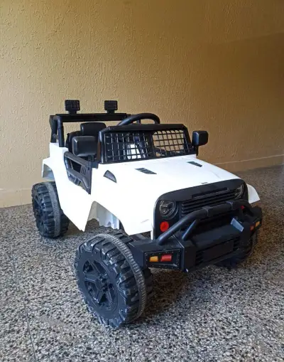 Elektrické auto jeep
