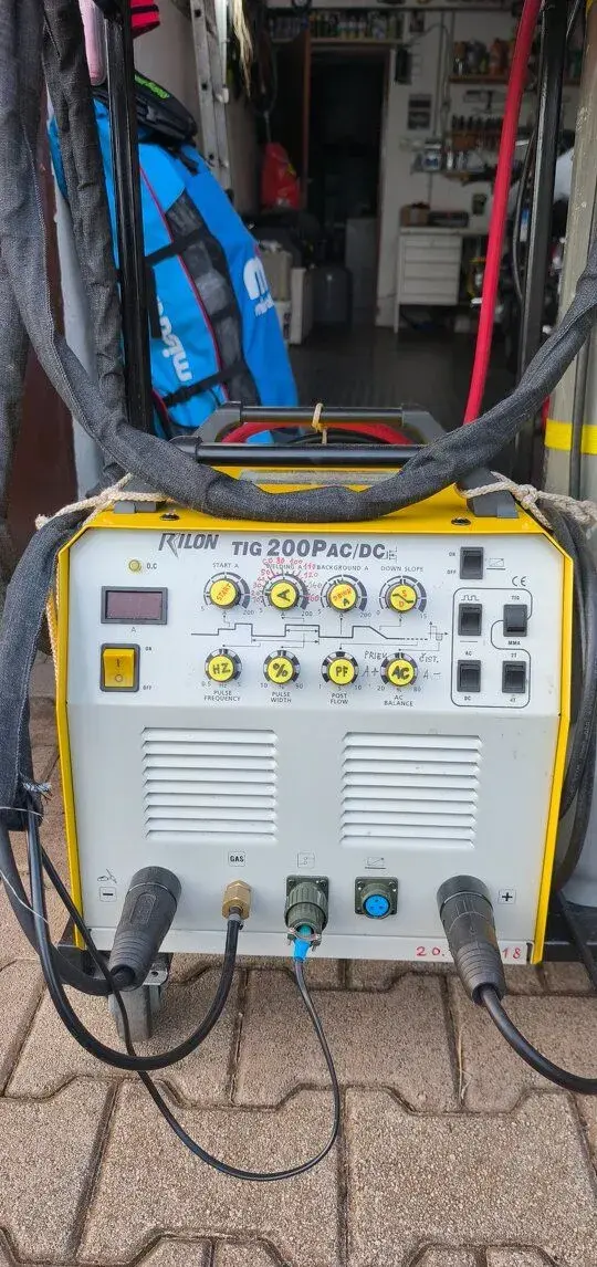 RILON TIG 200 AC DC