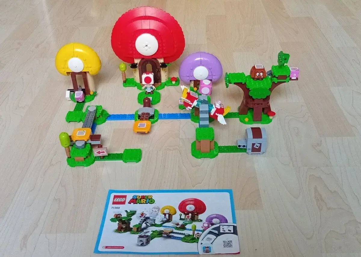 Lego Super Mario 71368 Toadov hon za pokladom