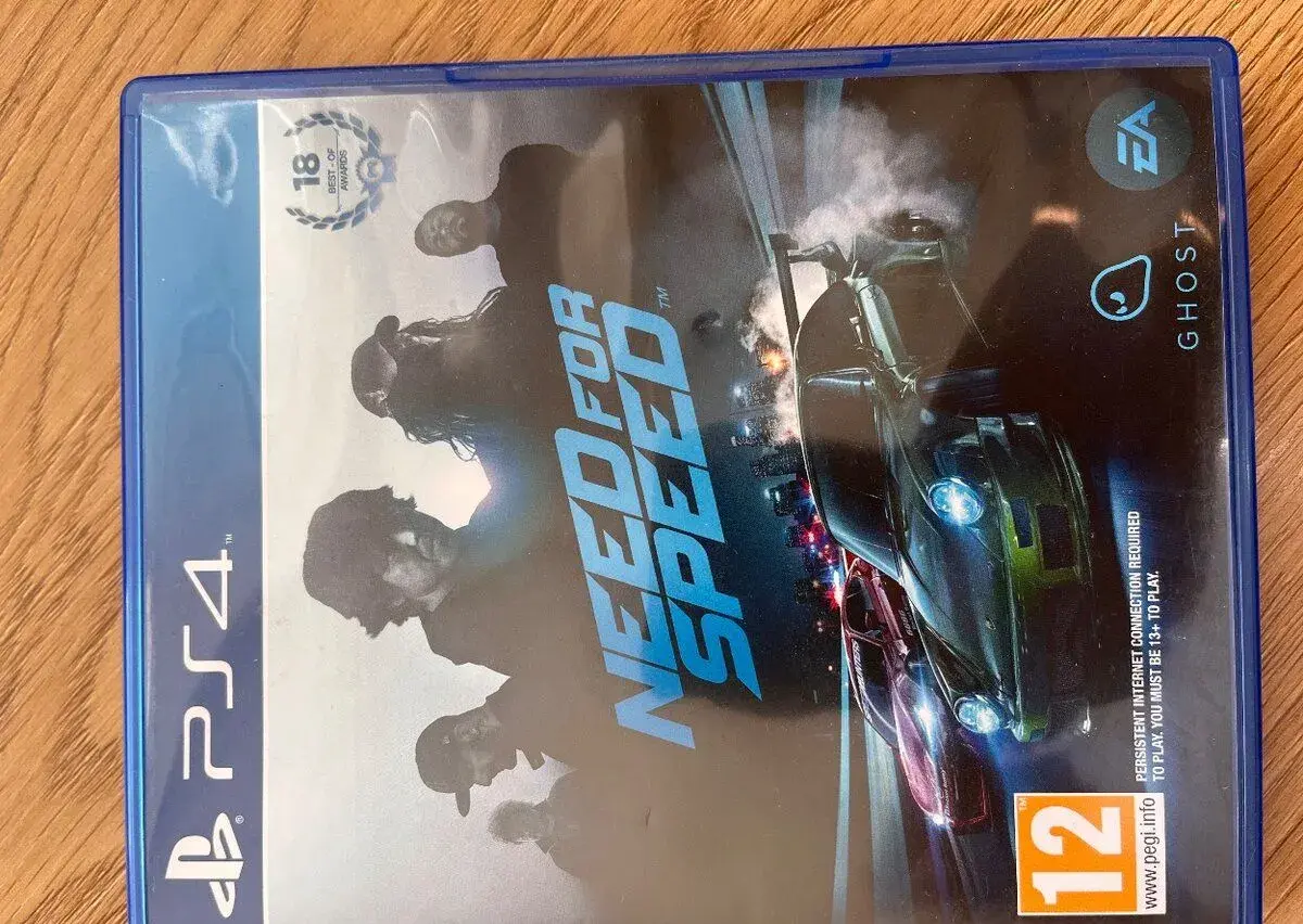 Hra NFS ps4