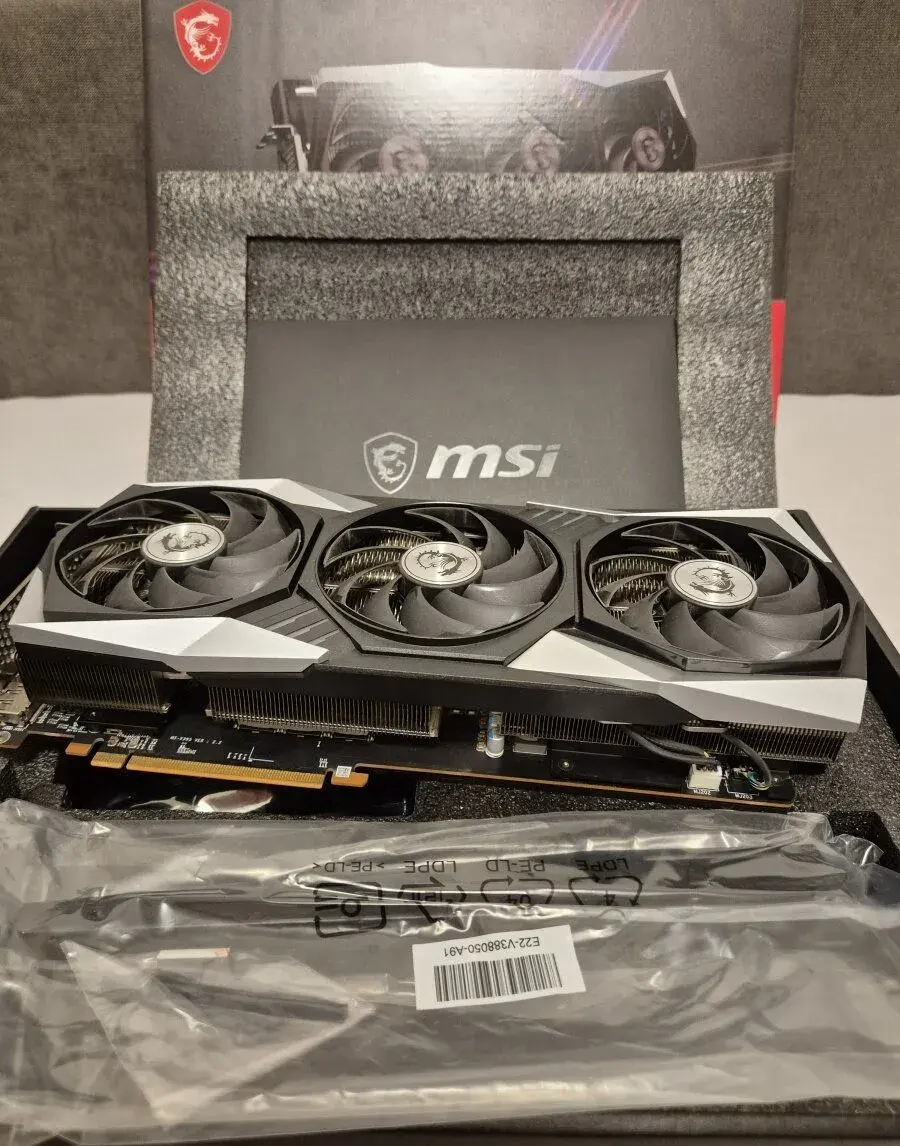 MSI RX 6800 XT GamingX Trio 16GB,Špec.edícia,komplet,FurMark