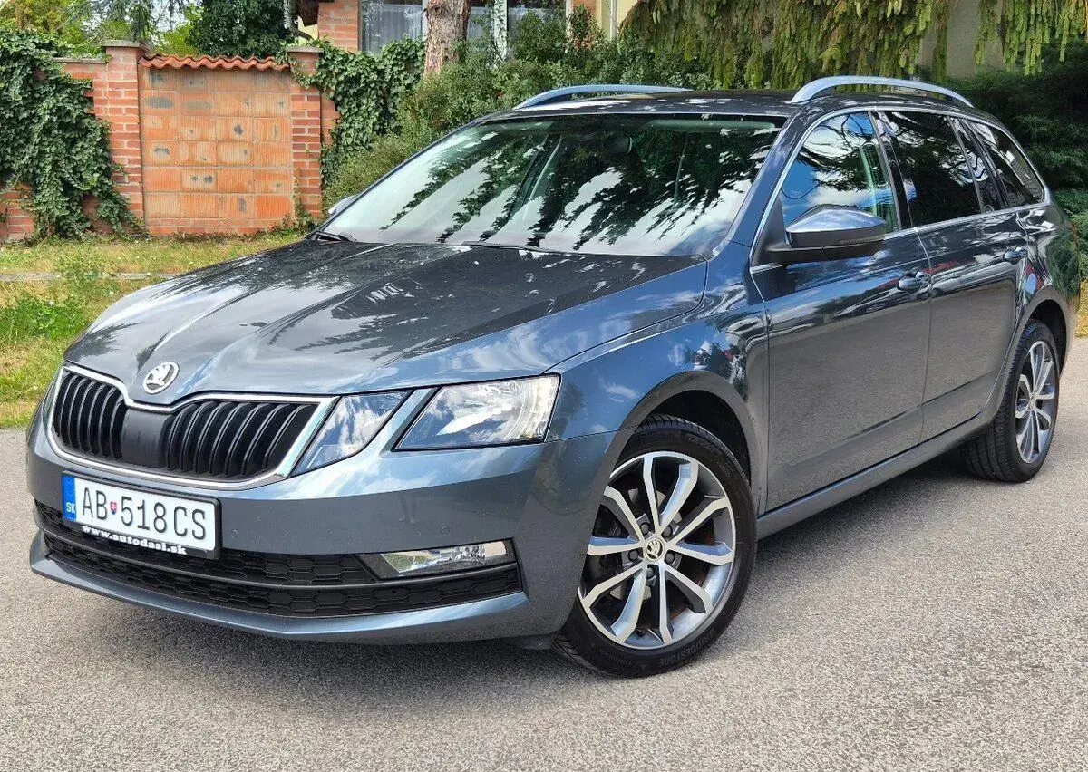 Škoda Octavia – 2025, 180 000 km