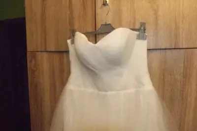 Svadobne šaty cca pre 160cm vysoku slečnu:)