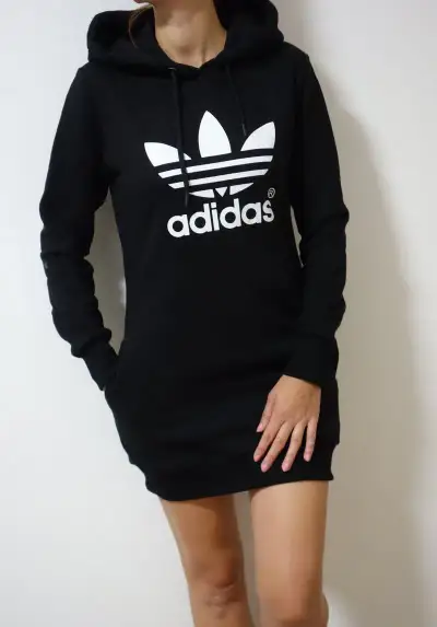 predlžena mikina adidas cierna